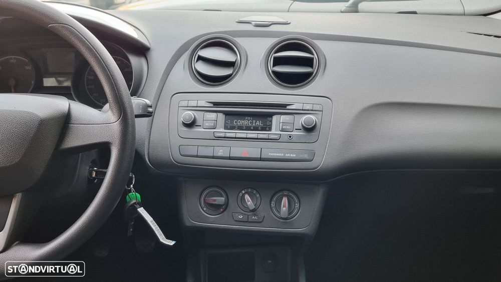 SEAT Ibiza ST 1.6 TDI FResc - 8