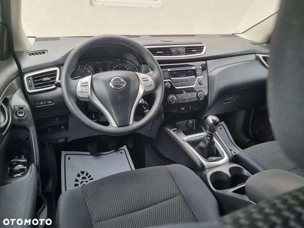 Nissan Qashqai 1.2 DIG-T Acenta EU6 - 7