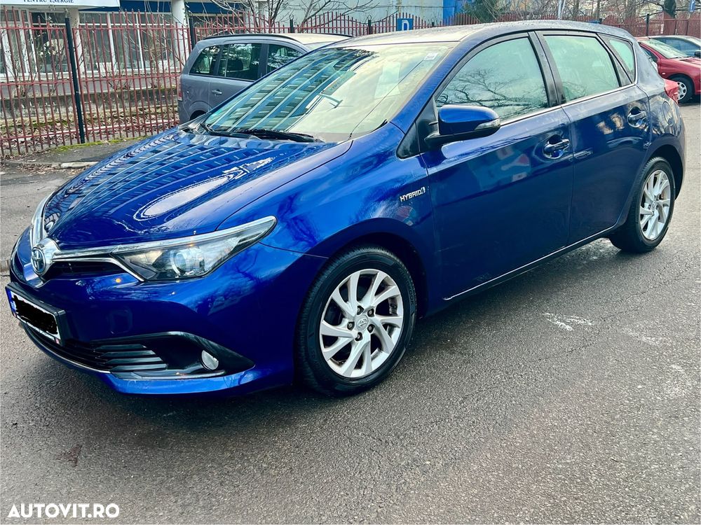 Toyota Auris - 4