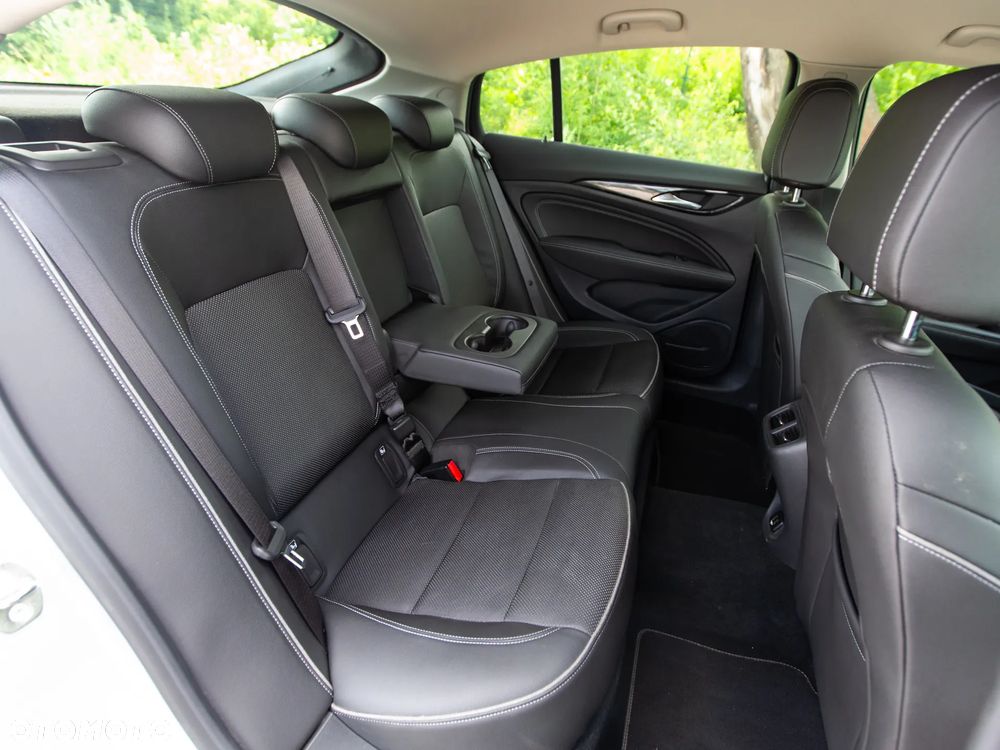 Opel Insignia 2.0 CDTI Edition S&S - 18