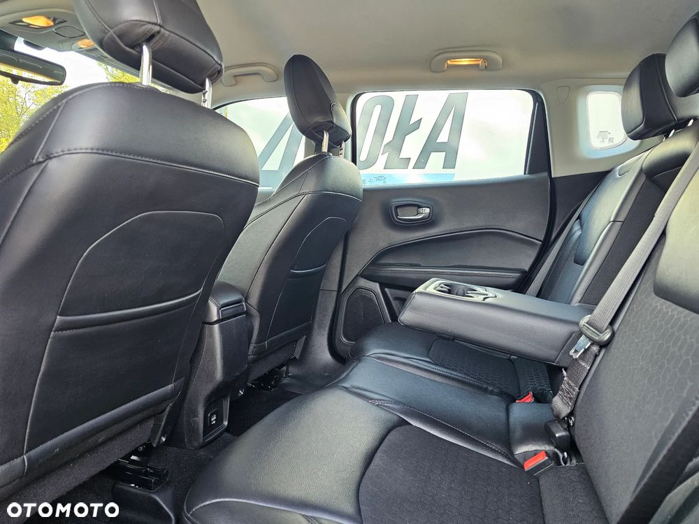 Jeep Compass 1.4 TMair Night Eagle FWD S&S - 17