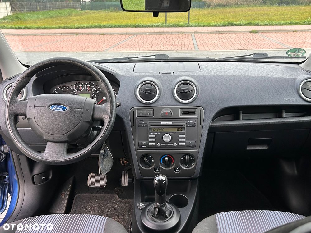 Ford Fusion 1.4 Durashift-EST Ambiente - 25
