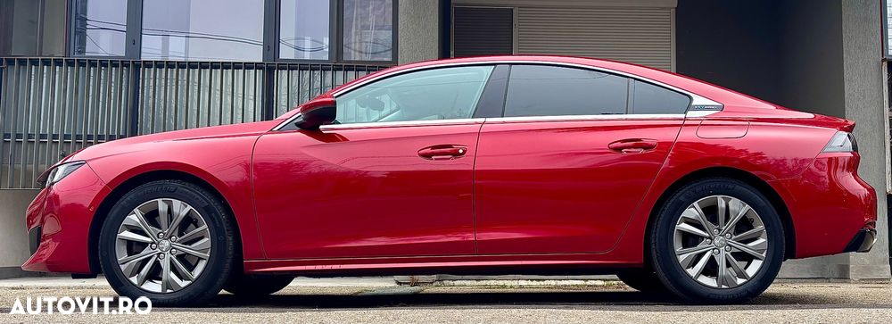 Peugeot 508 SW Plug-In Hybrid 180 e-EAT8 Allure - 32