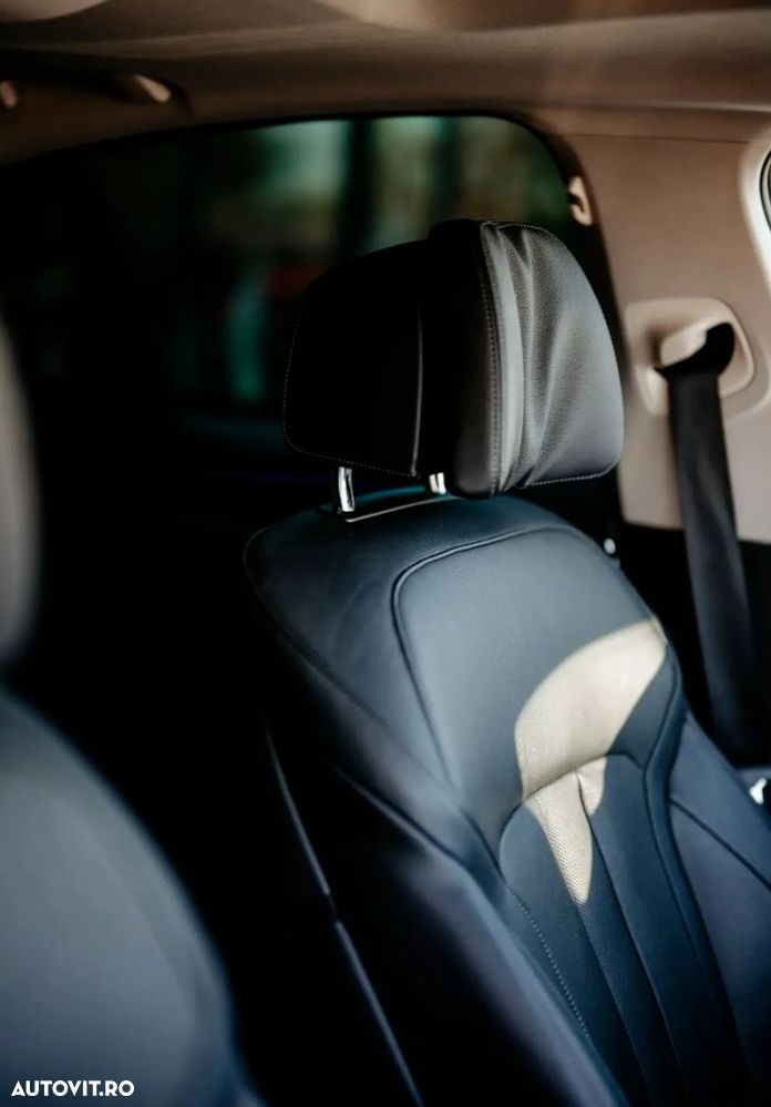 BMW Seria 5 540i xDrive Aut. - 12