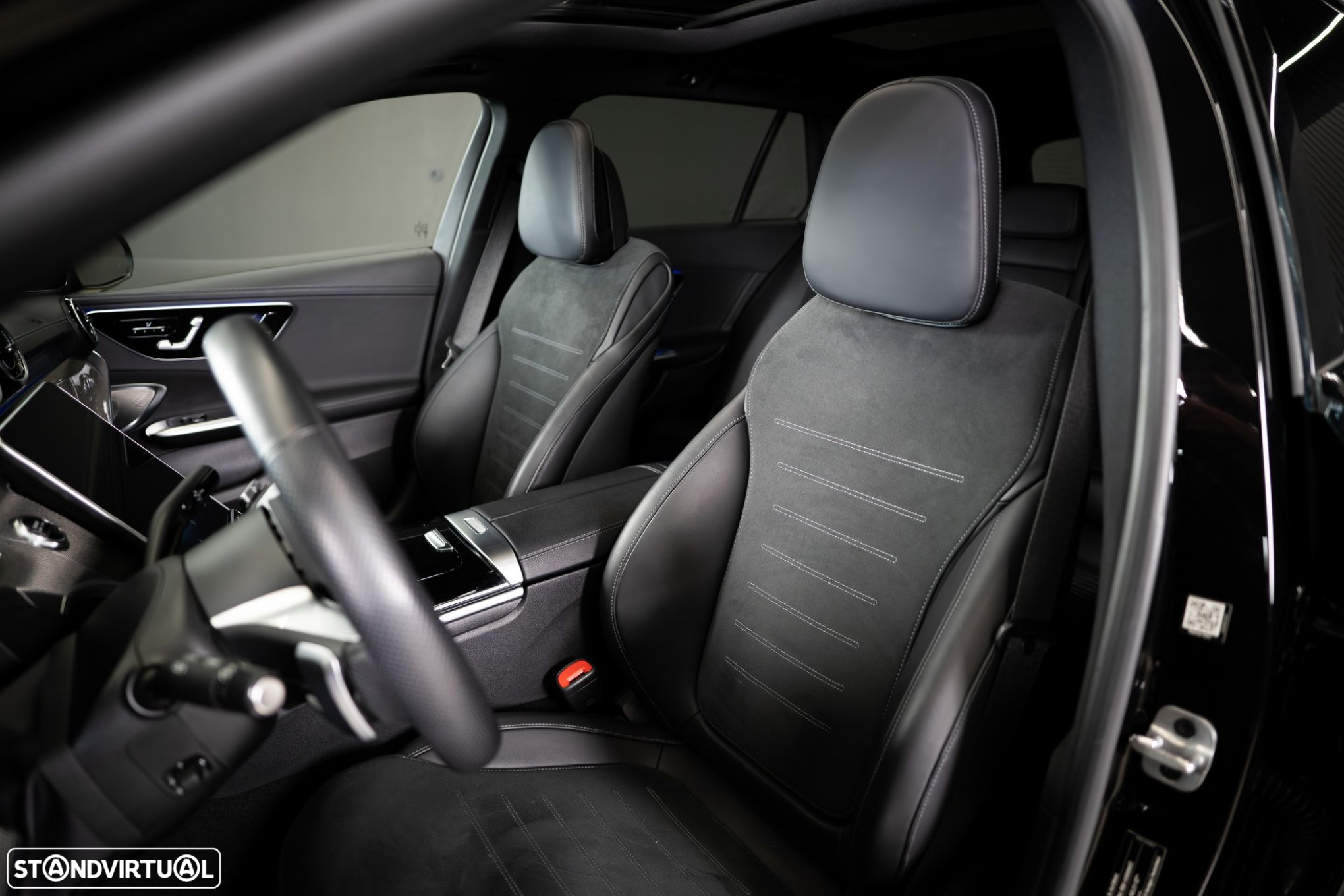 Mercedes-Benz C 300 e AMG Line - 16