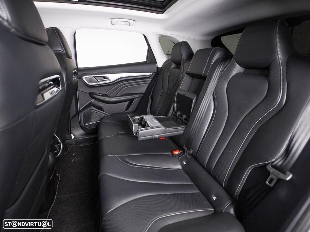 MG Marvel R 70 kWh Luxury - 10