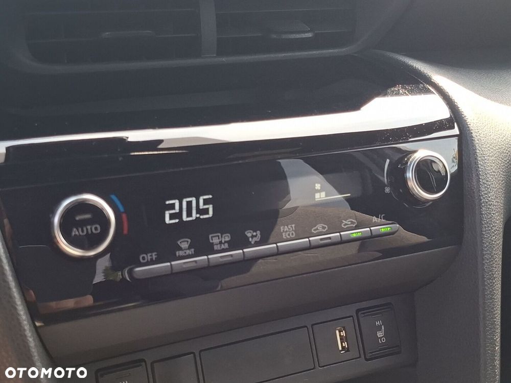 Toyota Yaris Cross Hybrid 1.5 Comfort - 17