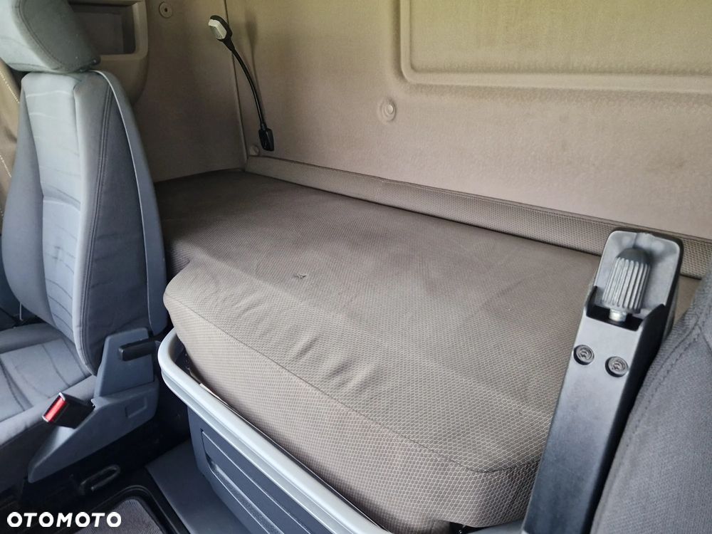 Scania R410 Podwójne szyby/Klima Postojowa Automat Retarder /JVG Gliwice - 33