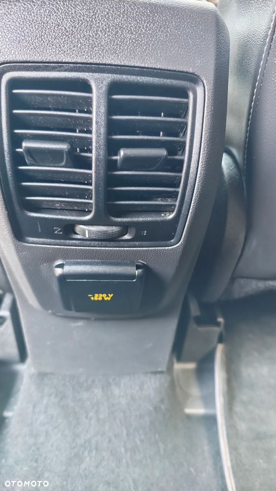 Ford Kuga 1.6 EcoBoost 2x4 Individual - 33