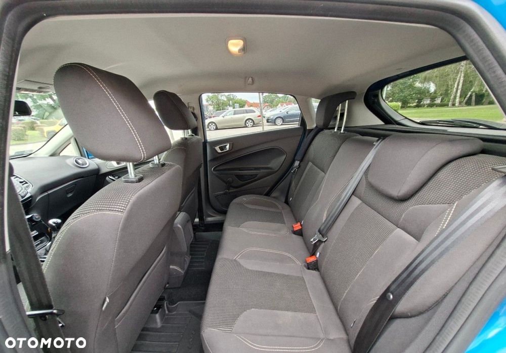 Ford Fiesta - 17