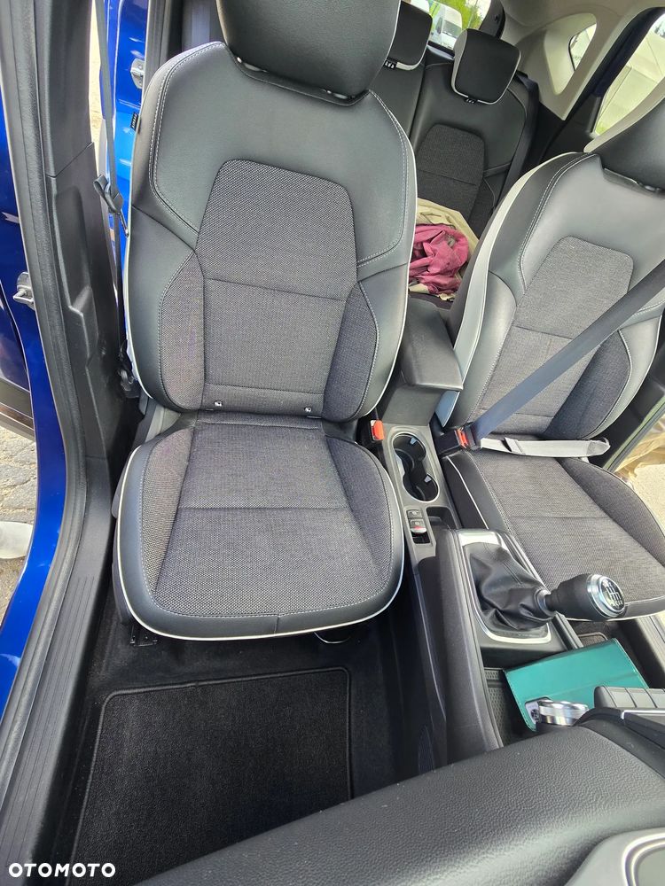 Renault Captur 1.0 TCe Techno - 16