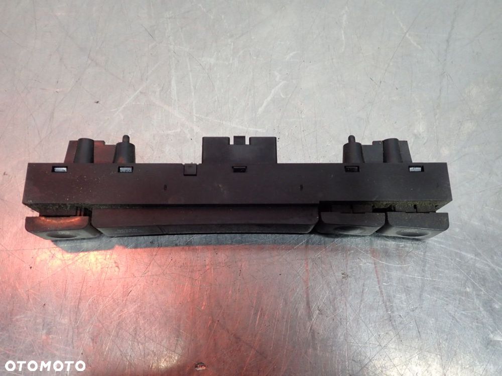 PRZEŁĄCZNIK TEMPOMATU JEEP GRAND CHEROKEE I 56007066 - 2