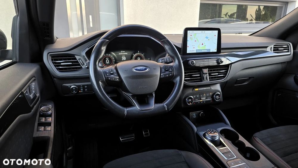 Ford Kuga 2.0 EcoBlue 4x4 ST-LINE X - 23