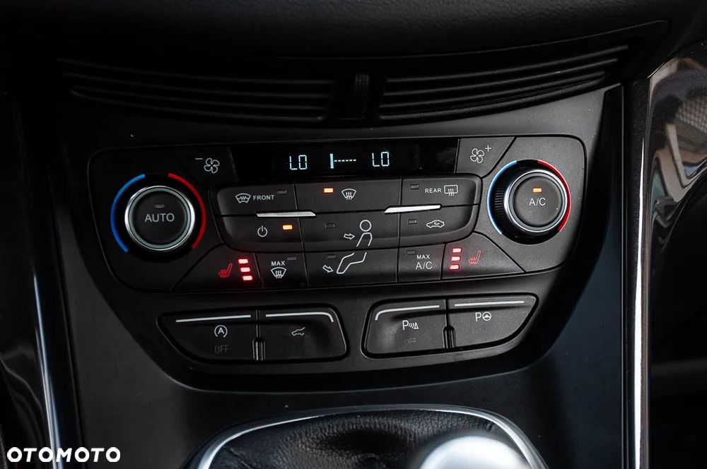 Ford Kuga 1.5 EcoBoost FWD ST-Line ASS MMT6 - 23
