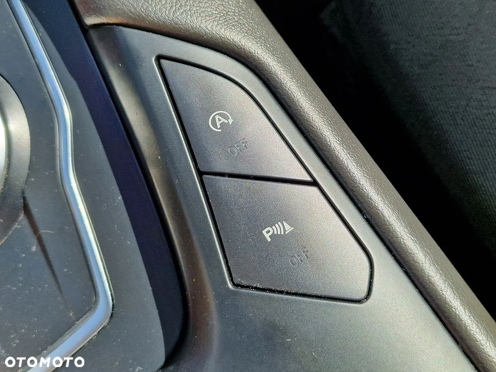 Ford Mondeo - 17