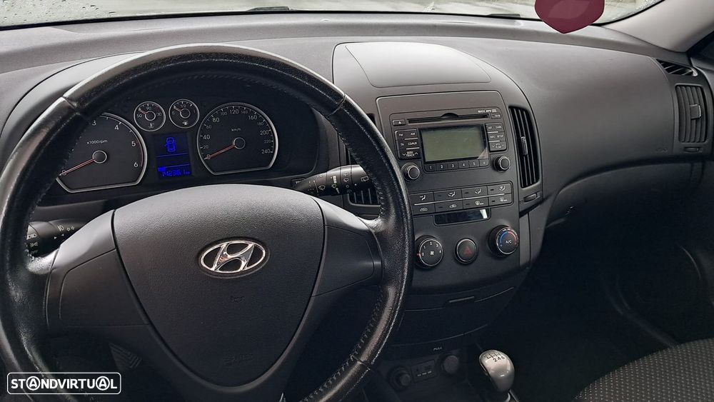 Hyundai i30 1.6 CRDI Blue Classic - 6