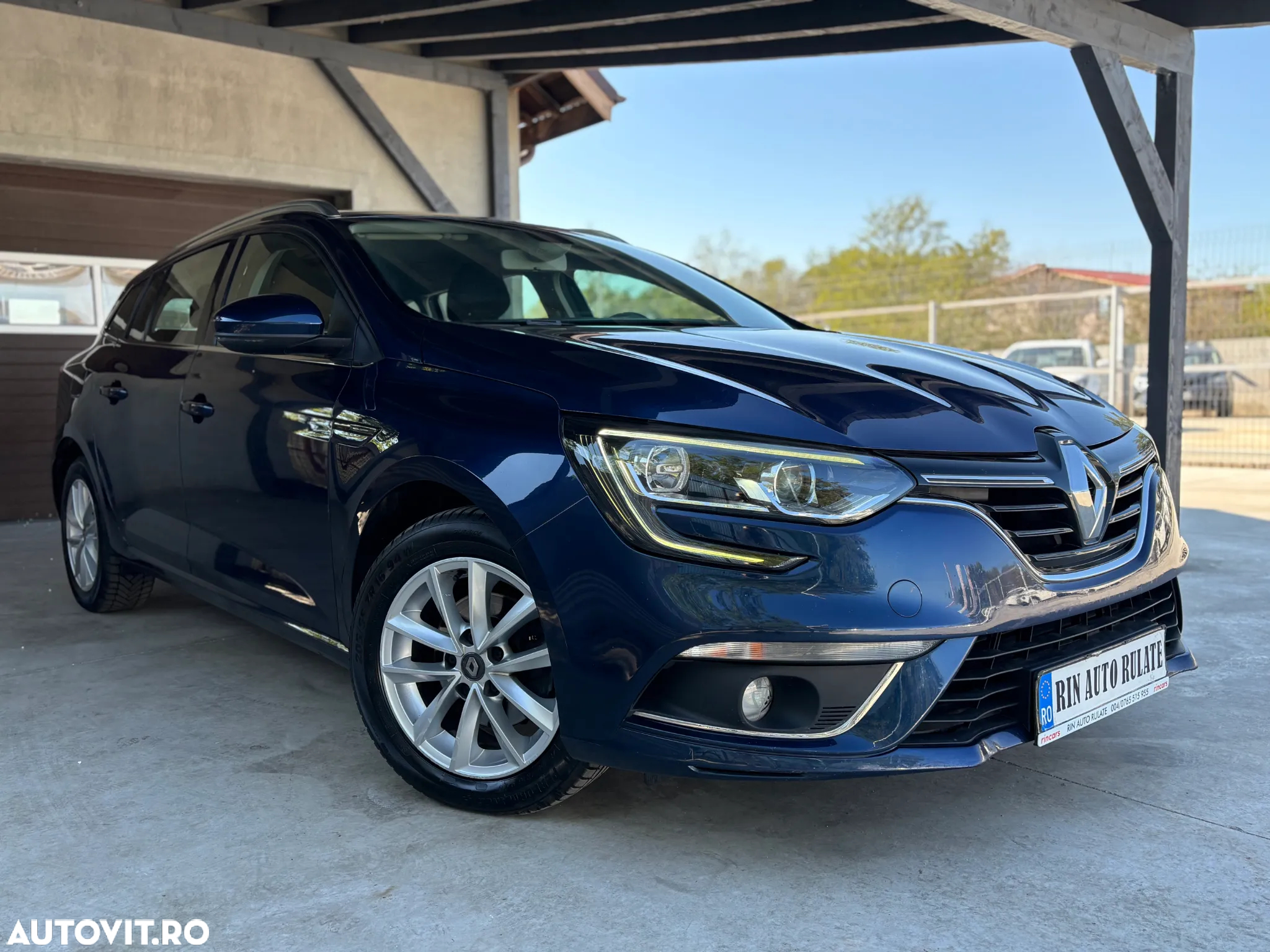 Renault Megane BLUE dCi Business - 12