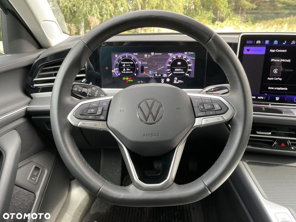 Volkswagen Passat Variant - 13