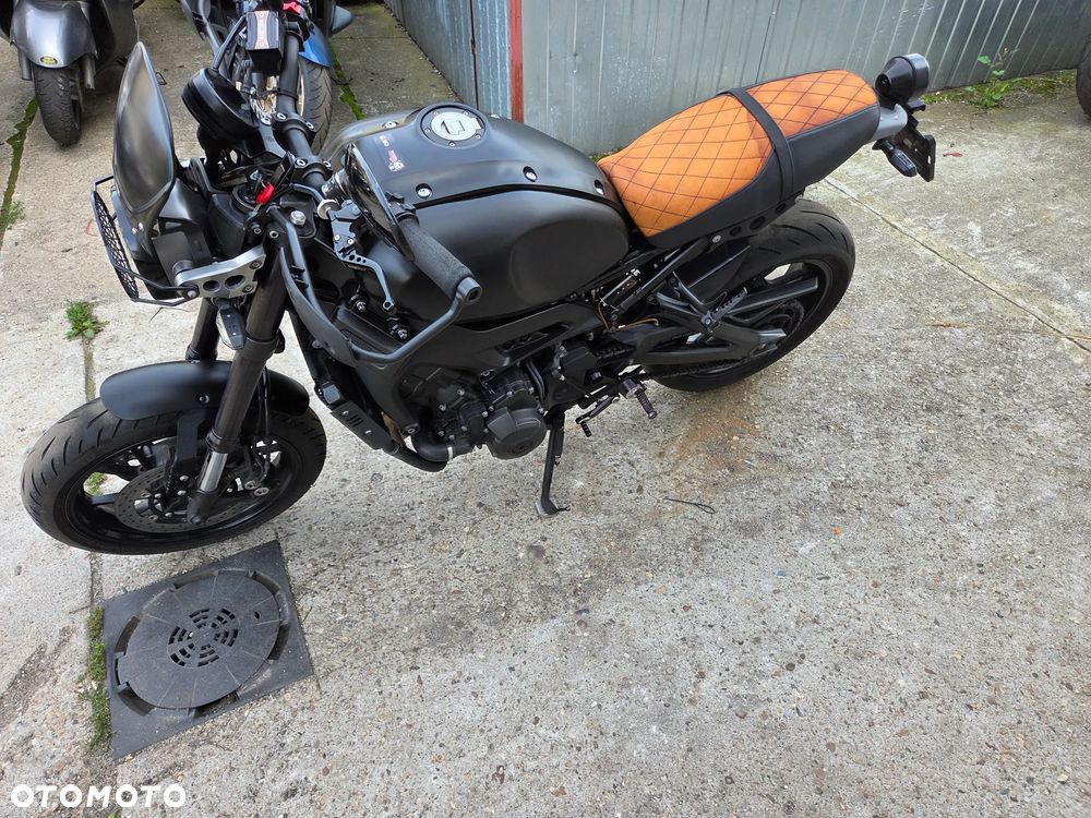 Yamaha XSR - 5