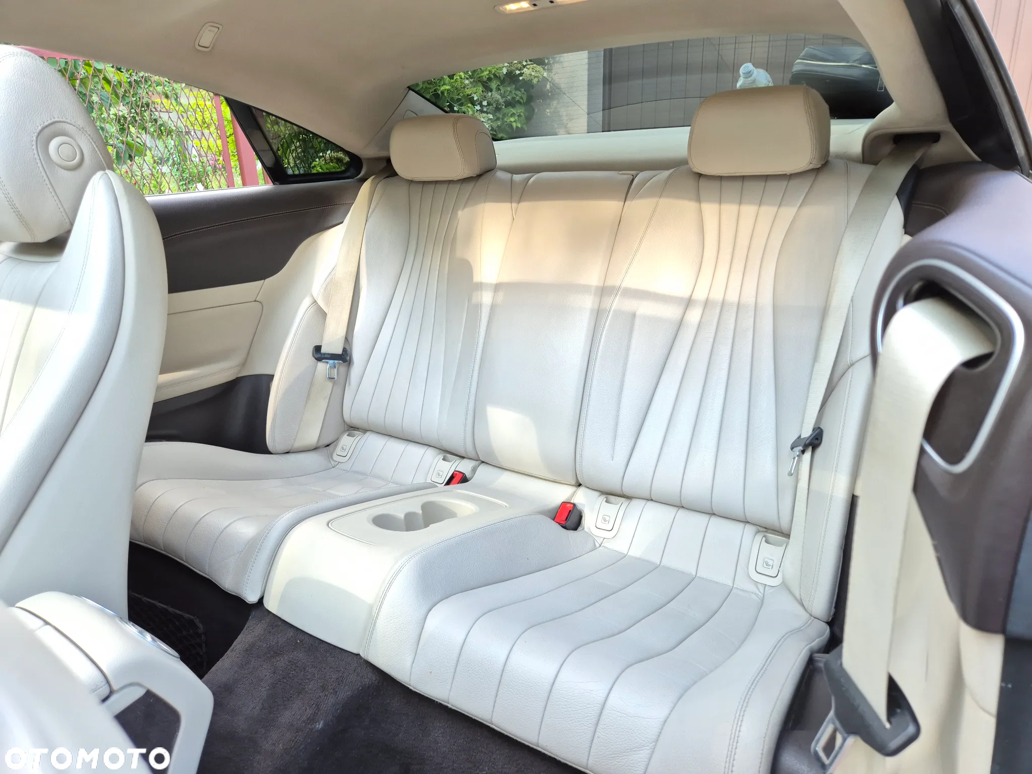 Mercedes-Benz Klasa E 220 d Coupe 9G-TRONIC AMG Line - 16