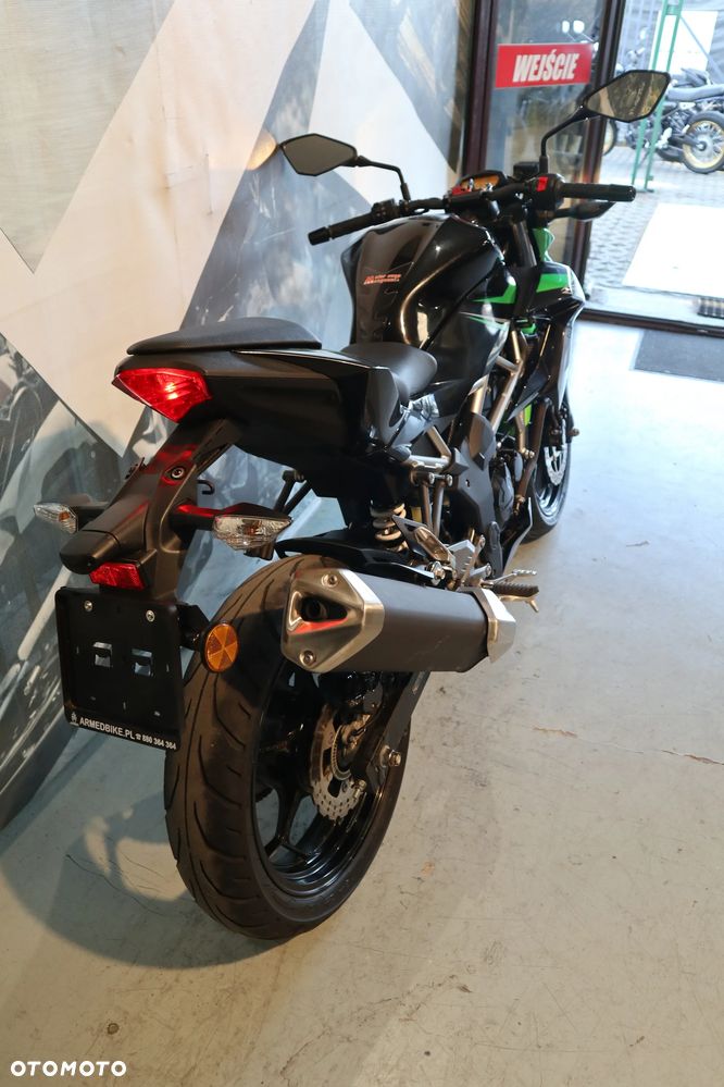 Kawasaki Z - 22