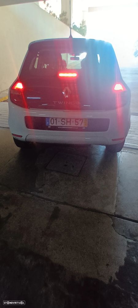 Renault Twingo 1.0 SCe Night&Day — fotografia 22