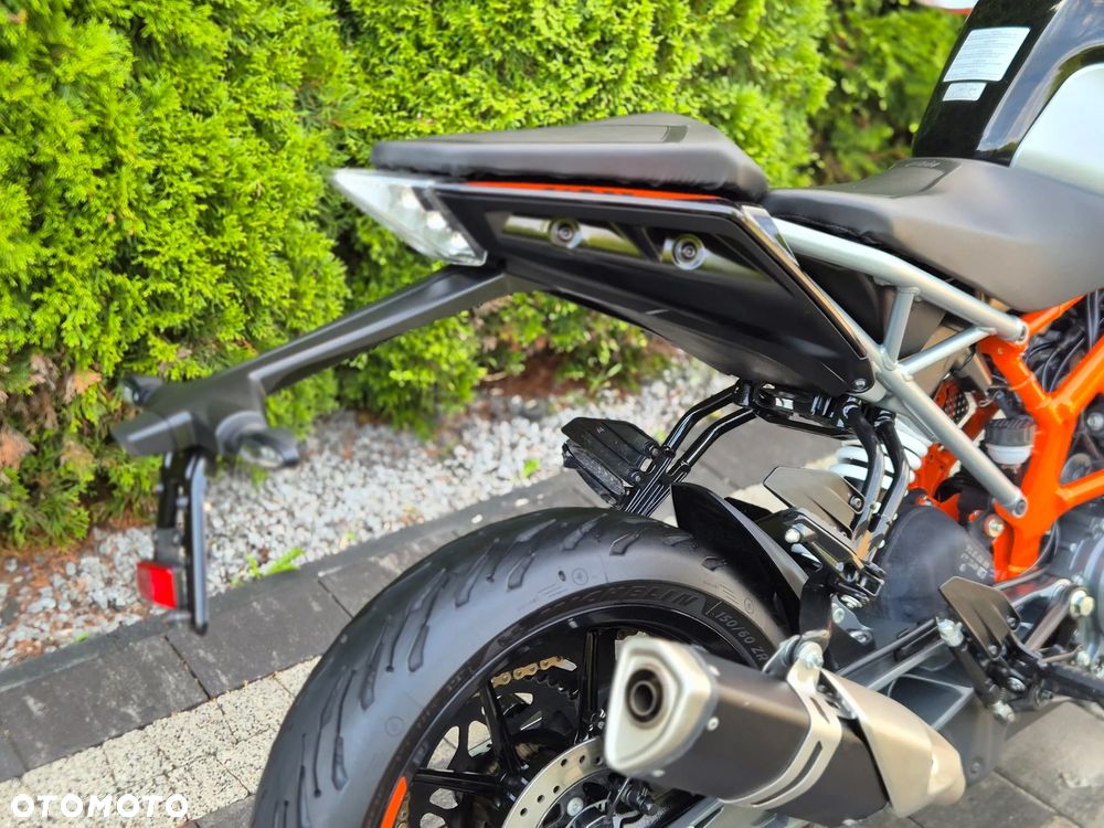 KTM Duke 125 - 14