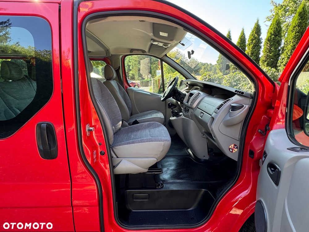 Renault Trafic L1H1 Passenger Lux - 32