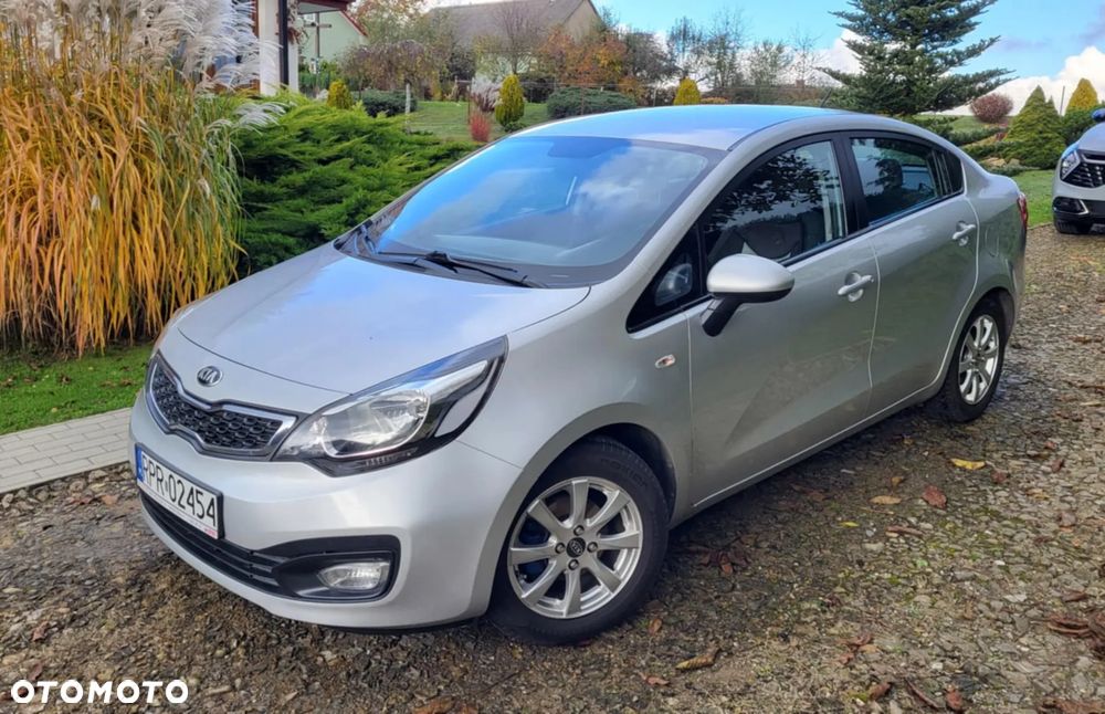Kia Rio 1.2 M - 1
