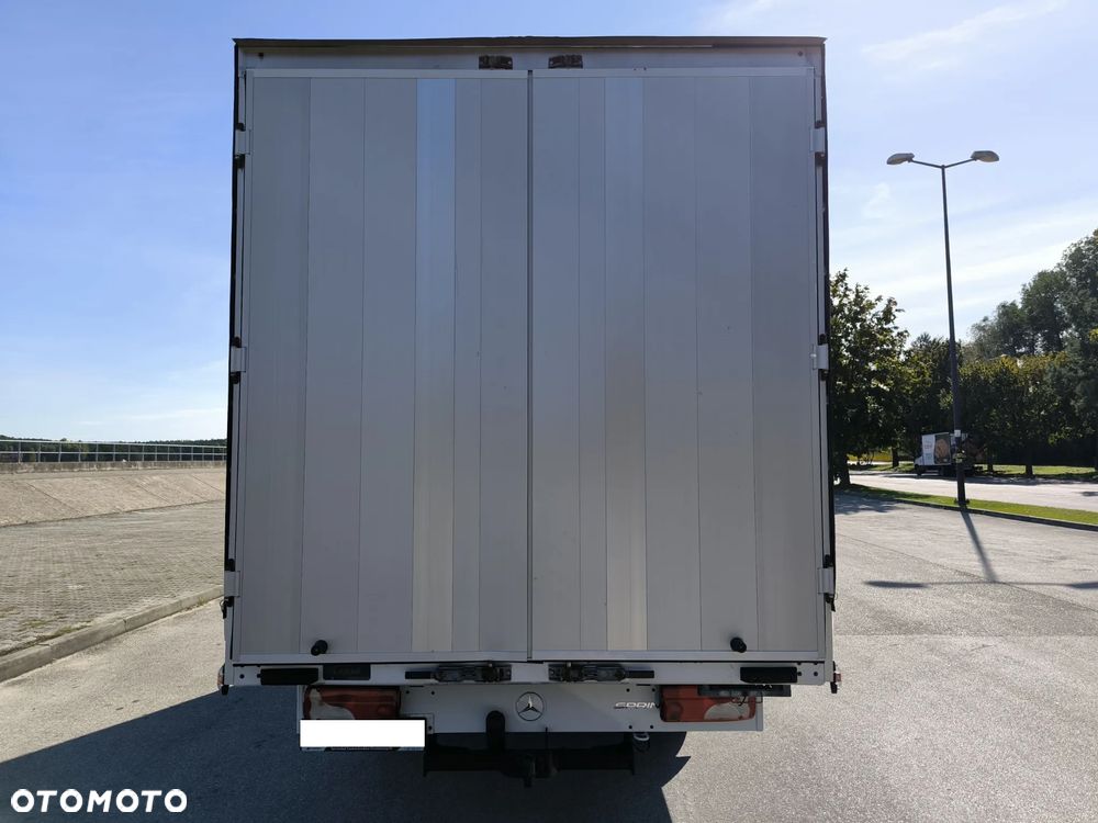Mercedes-Benz Sprinter - 8