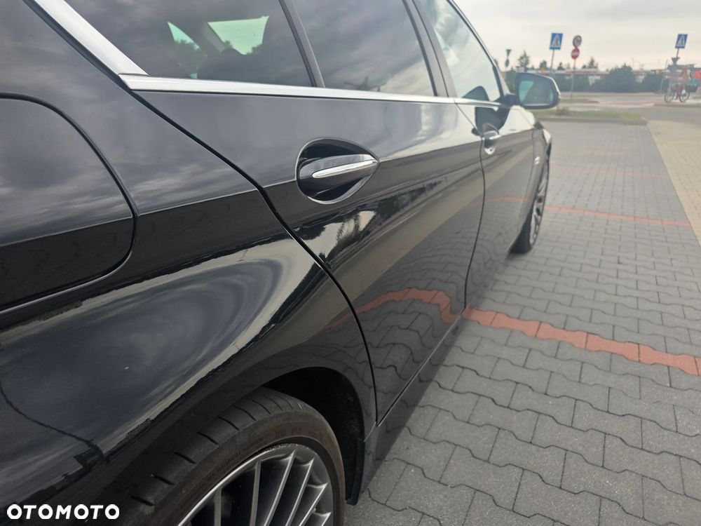 BMW Seria 5 535d xDrive - 22