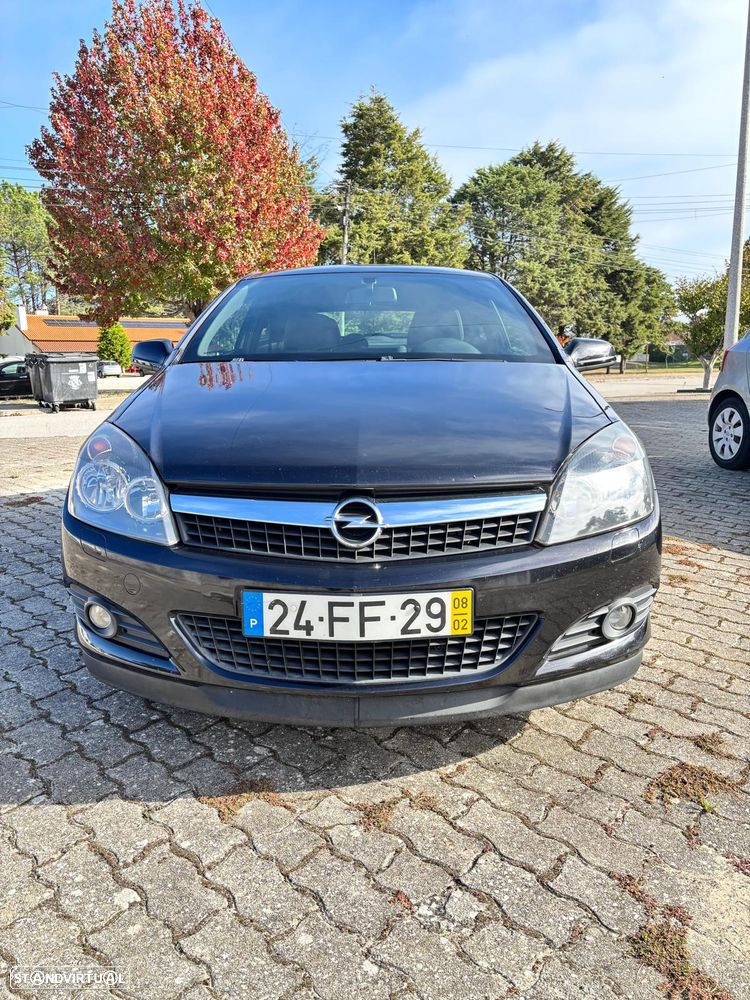 Opel Astra GTC 1.7 CDTi - 15