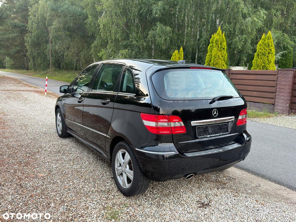 Mercedes-Benz Klasa B 150 BlueEFFICIENCY - 9