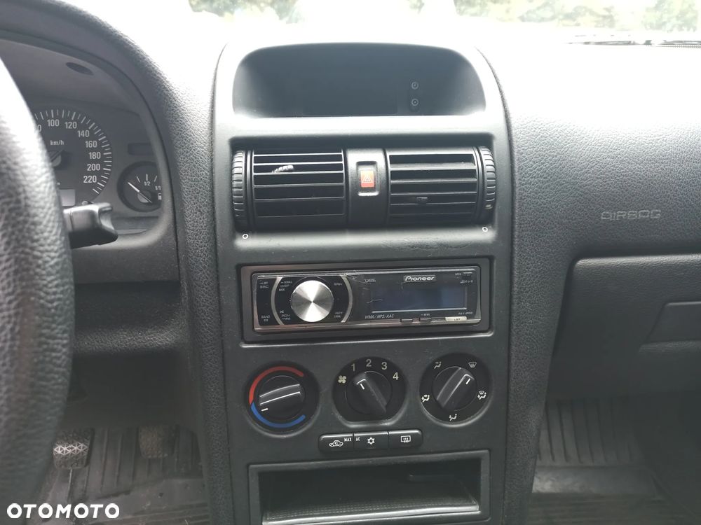 Opel Astra - 7
