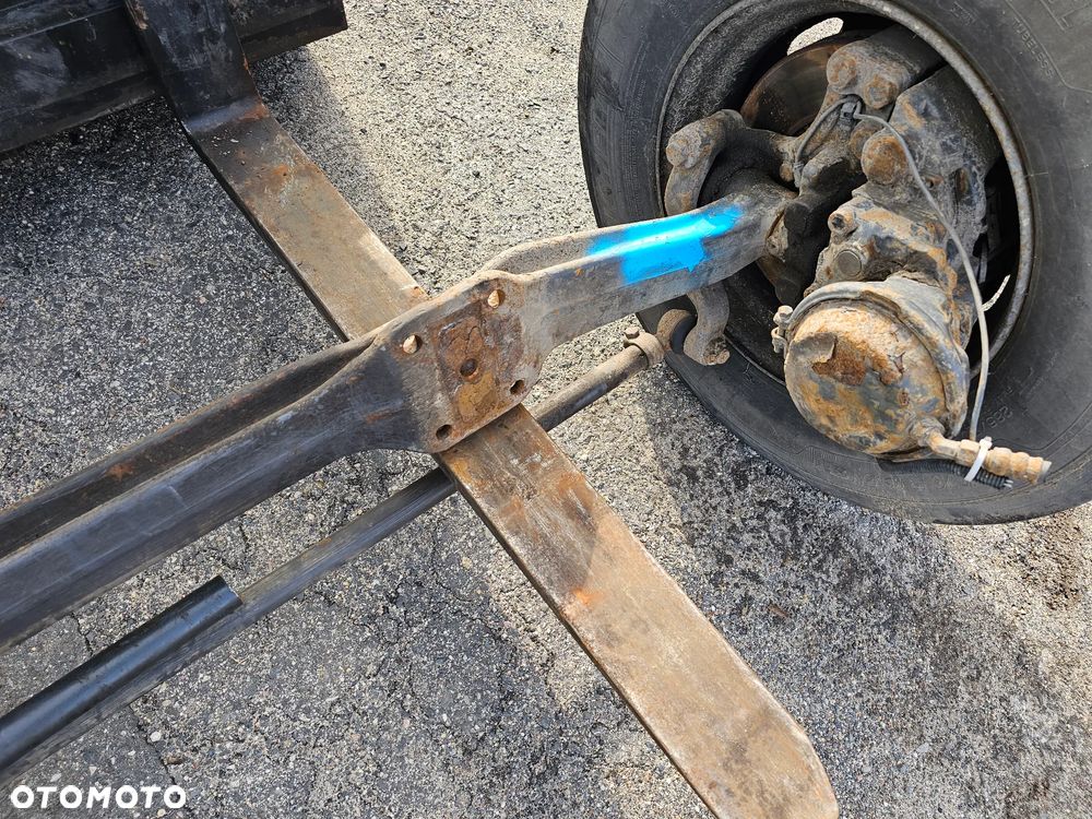 BELKA OŚ PRZEDNIA PIASTY PIASTA ZWROTNICE RENAULT MIDLUM DCI DXI FELGI 19,5'' - 4