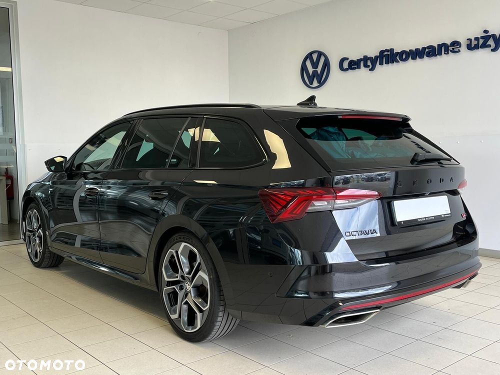 Skoda Octavia 2.0 TDI RS DSG - 5