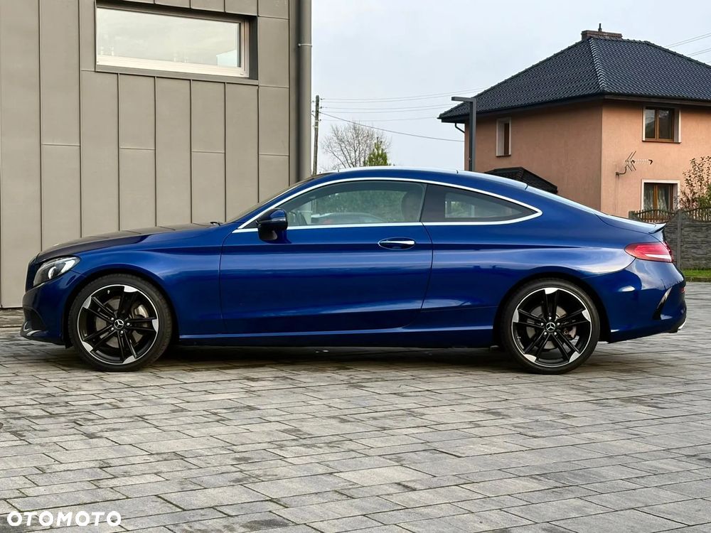 Mercedes-Benz Klasa C 300 7G-TRONIC - 18