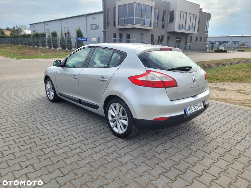 Renault Megane TCe 180 Dynamique - 6
