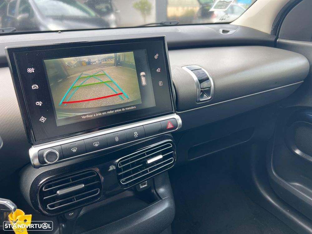 Citroën C4 Cactus 1.2 PureTech Shine - 4