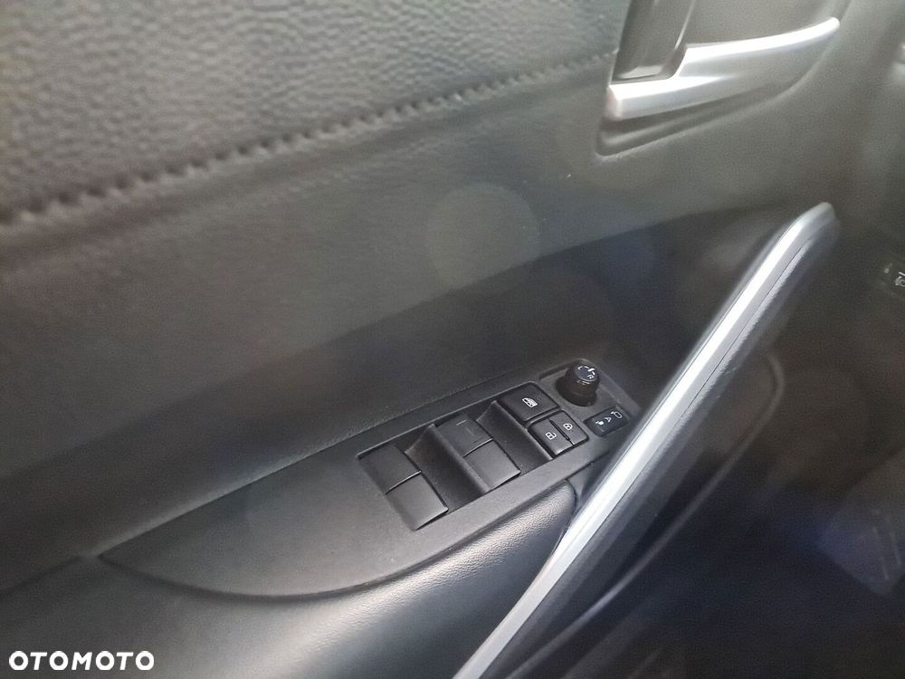 Toyota Corolla Cross 2.0 Hybrid Premiere Edition AWD - 23