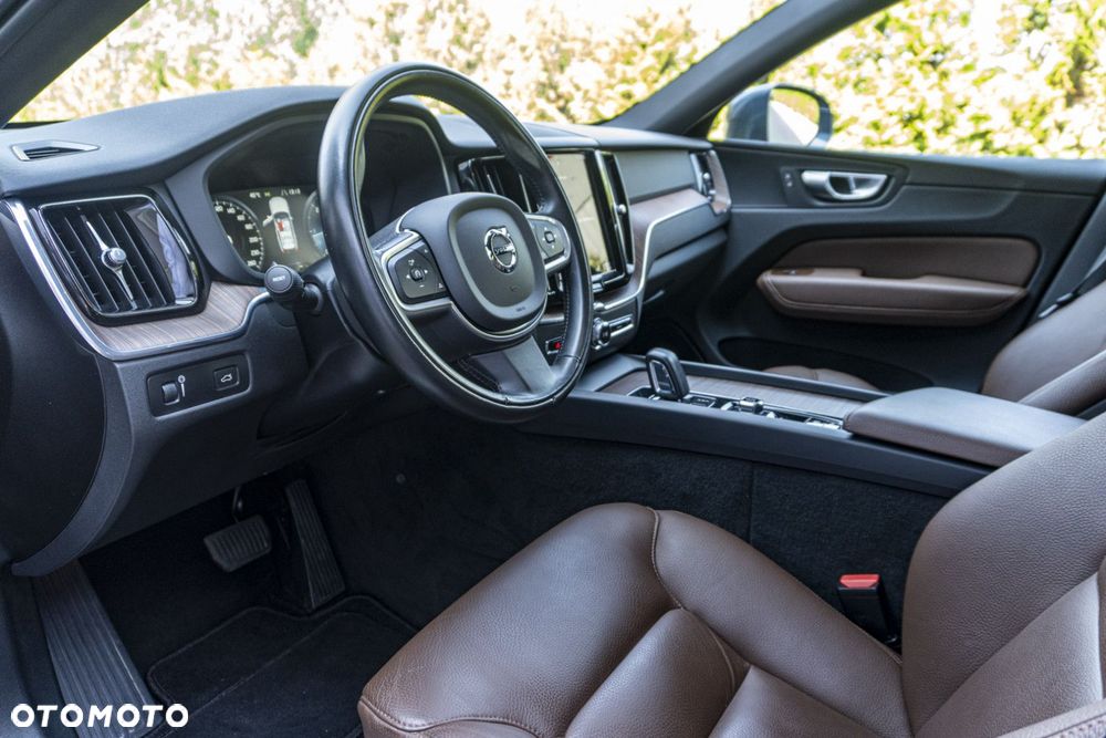 Volvo XC 60 - 10