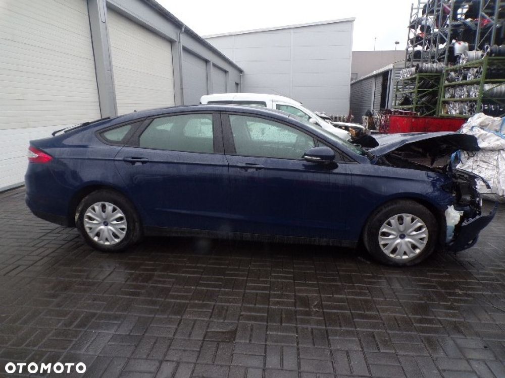 Części - Ford Mondeo MK5 2.0 TDCI 150 KM 5D HB 16R - 3