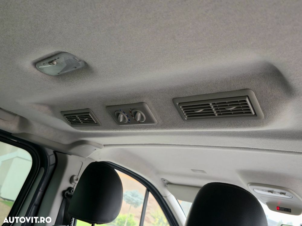 Renault Trafic ver-combi-l1h1-1-6-dci-95-8plus1-authentique - 8