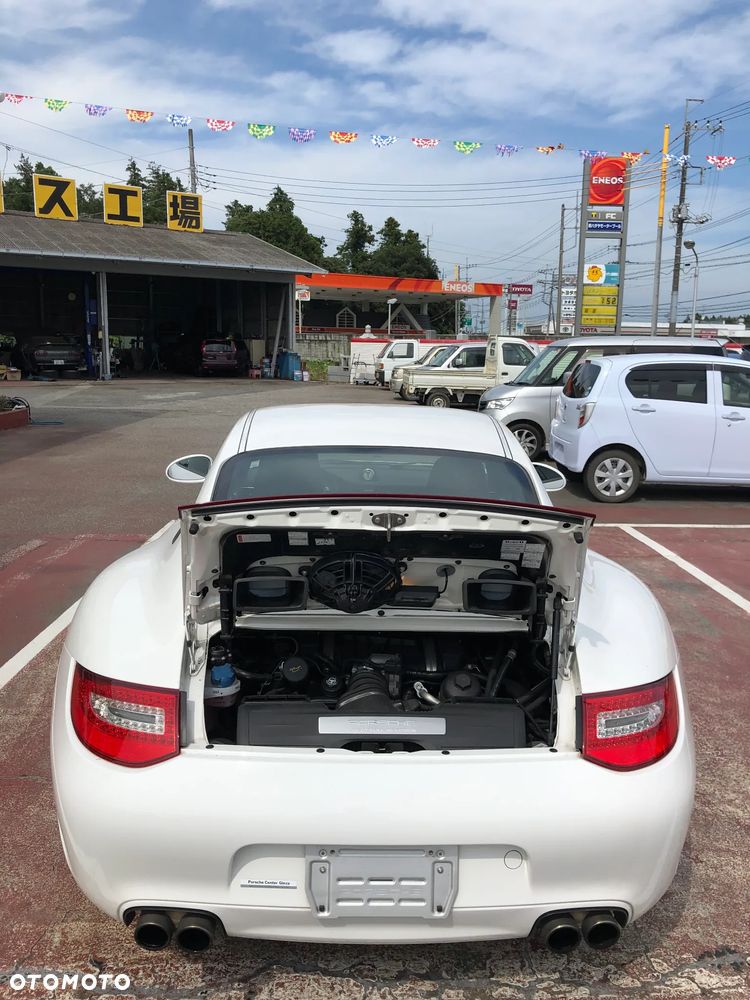 Porsche 911 Carrera 4S PDK - 27