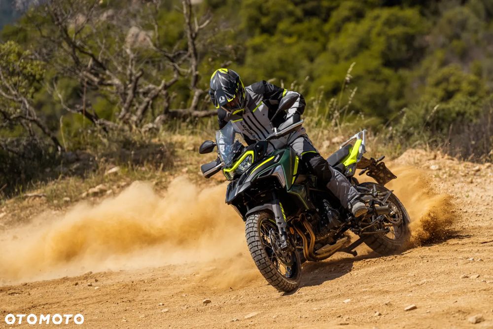 Benelli TRK 702X - 9