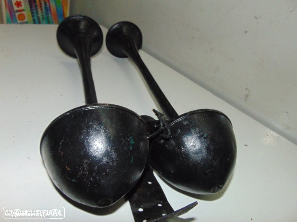 Antigos e clássicos buzinas 6V - 3