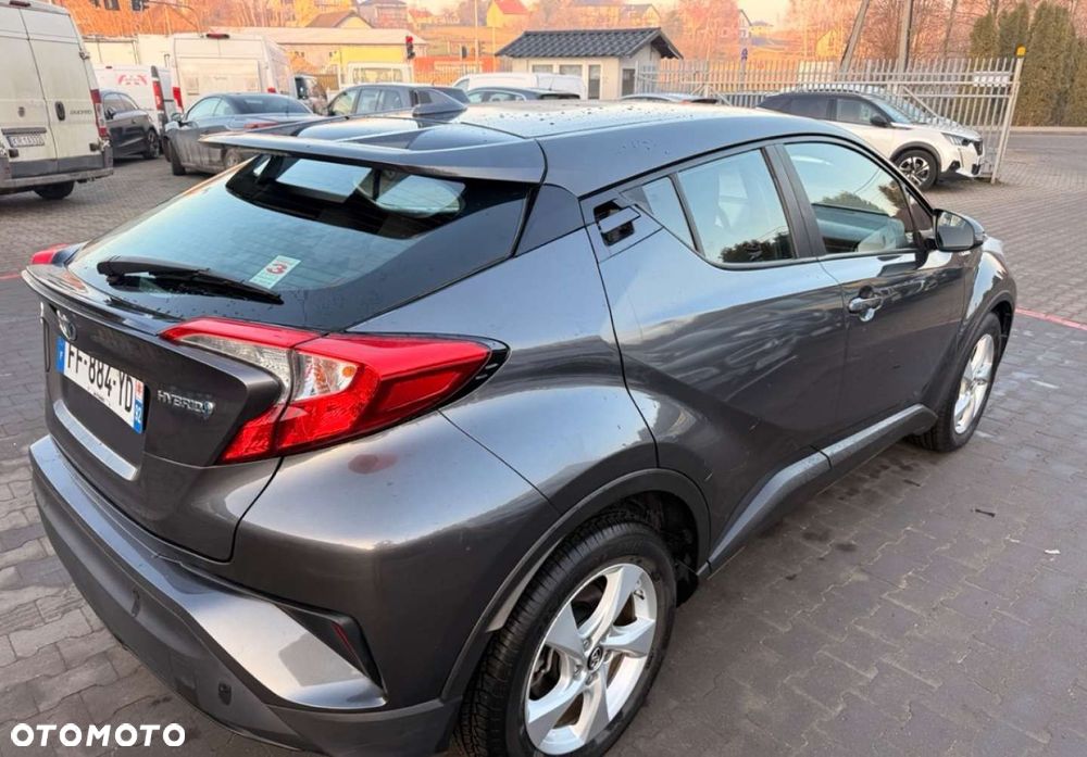 Toyota C-HR - 9