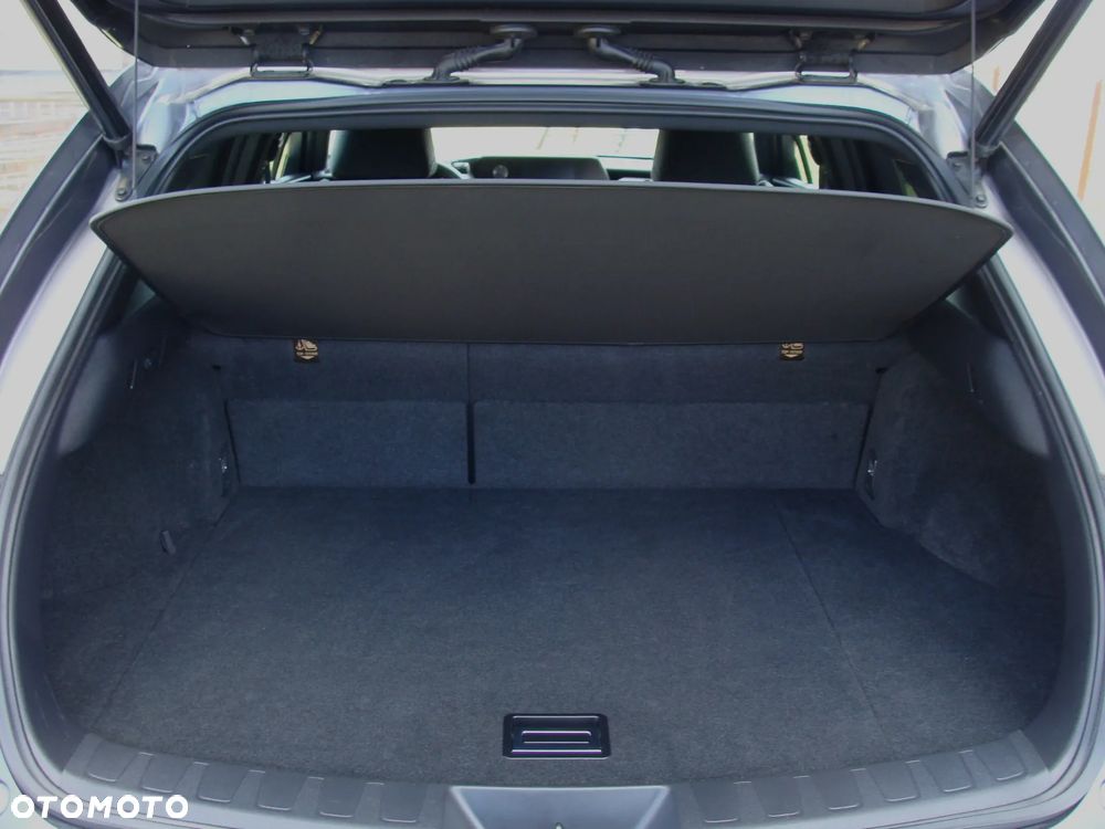 Lexus UX 250h (E-FOUR) Executive Line - 12
