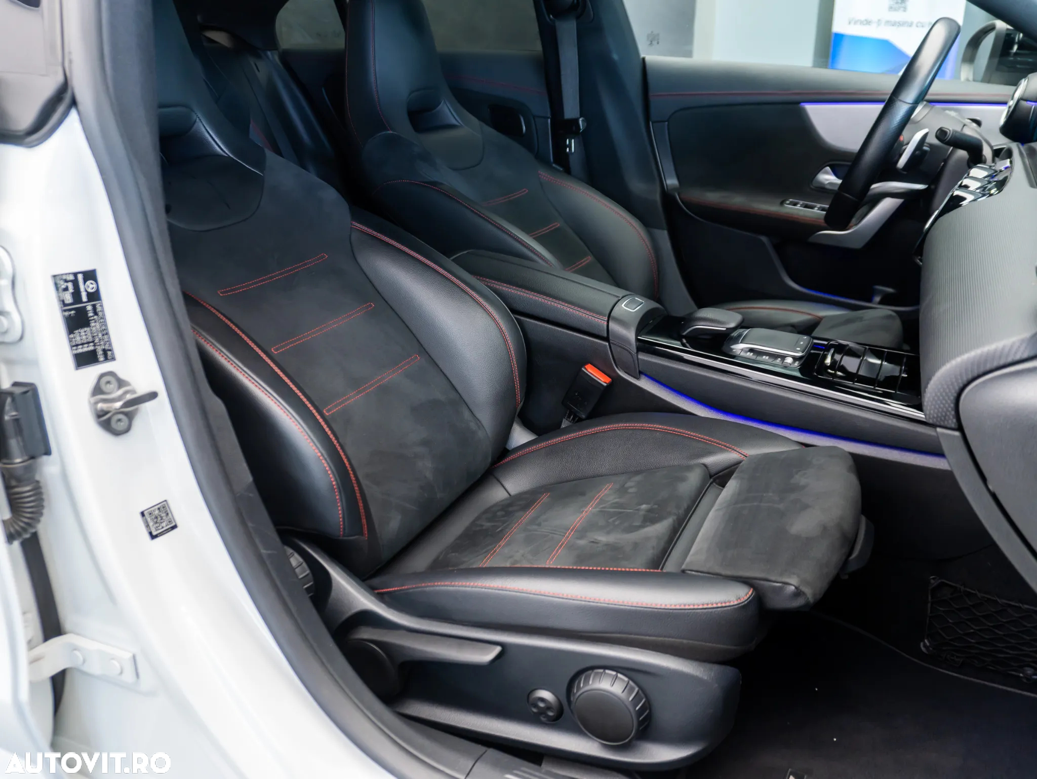 Mercedes-Benz CLA 180 d 7G-DCT AMG Line - 8