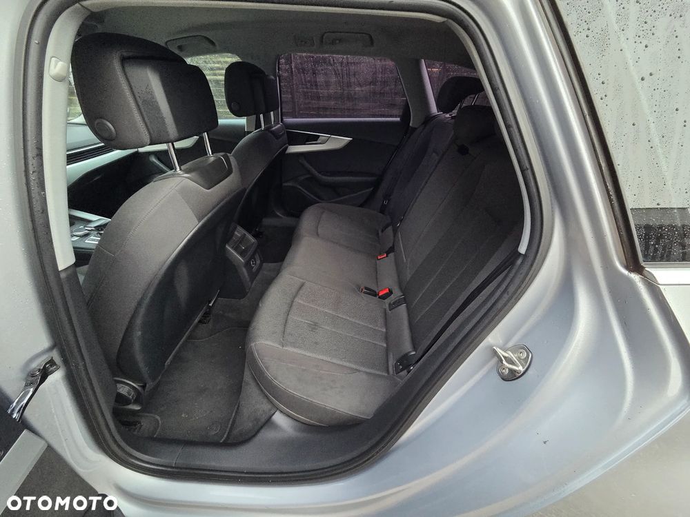 Audi A4 Avant 2.0 TDI ultra S tronic design - 13